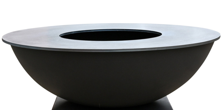 Quoco-Piatto-Dark-Grey-žari-na-les-in-oglje-kuriščakurišča-naterassi 01